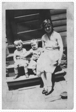 Vern, Teddie & cuz Lake Street 1931